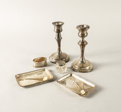Lot 227 - A GROUP OF SILVER AND SILVER MOUNTED WARES (8)