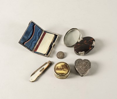 Lot 235 - A GROUP OF SIX SILVER MOUNTED AND COLLECTABLE WARES (6)