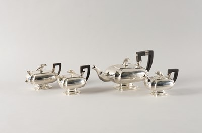 Lot 260 - A GROUP OF GERMAN TEA WARES (4)