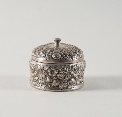 Lot 294 - A STERLING BOX AND COVER