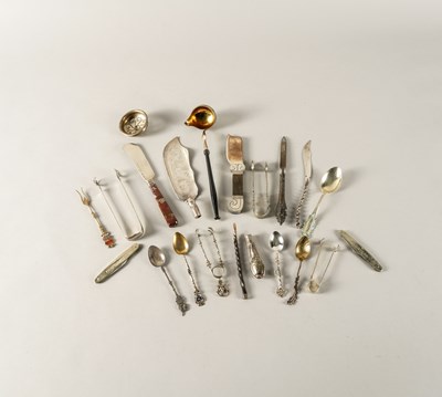 Lot 309 - A GROUP OF FOREIGN AND PLATED WARES (QTY)