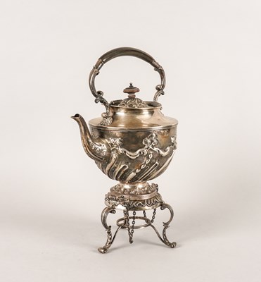 Lot 318 - A LATE VICTORIAN SILVER SPIRIT KETTLE AND STAND