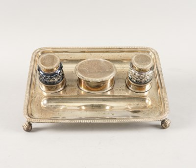 Lot 355 - A SILVER TWIN BOTTLE PEN AND INK STAND