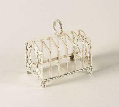 Lot 442 - A FRENCH SEVEN BAR TOASTRACK