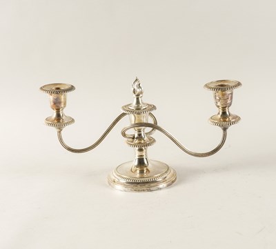 Lot 447 - A SILVER THREE LIGHT TABLE CANDELABRA