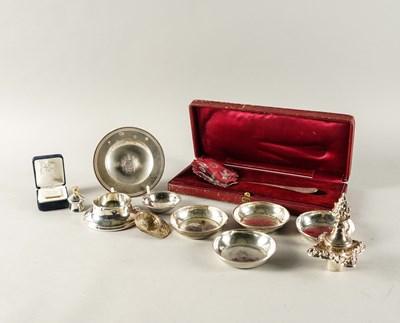 Lot 461 - A FRENCH SILVER FRUIT SERVING SPOON AND TEN FURTHER ITEMS (11)