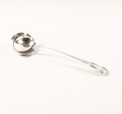 Lot 469 - A SCOTTISH SILVER SINGLE STRUCK KING'S PATTERN SOUP LADLE