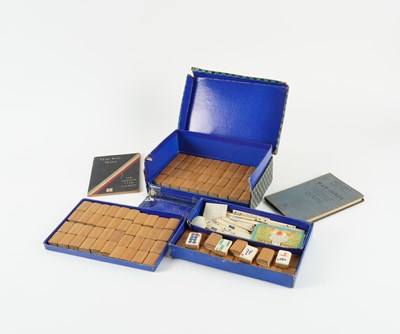 Lot 512 - A CHAD VALLEY & CO BAMBOO MAH JONG SET, RETAILED BY LILLYWHITES