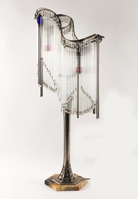 Lot 574 - AN ART NOUVEAU STYLE TABLE LAMP AFTER HECTOR GUIMARD