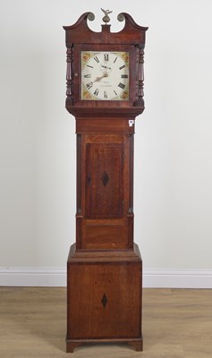 Lot 642 - D. BAKER, BILLINGSHURST: AN OAK AND MAHOGANY 30 HOUR LONGCASE CLOCK