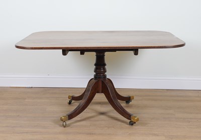 Lot 773 - A REGENCY MAHOGANY RECTANGULAR SNAP TOP BREAKFAST TABLE