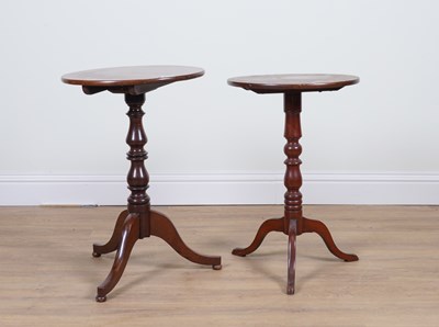 Lot 839 - A 19TH CENTURY MAHOGANY CIRCULAR SNAP TOP TRIPOD OCCASIONAL TABLE (2)