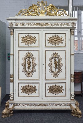 Lot 999 - AN ITALIAN WHITE-PAINTED AND PARCEL-GILT WARDROBE