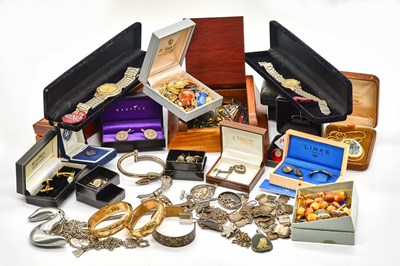 Lot 1853 - A GROUP OF MOSTLY SILVER JEWELLERY (QTY)