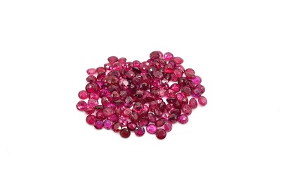 Lot 1939 - A QUANTITY OF LOOSE FACETED ROUND RUBIES 2.75MM