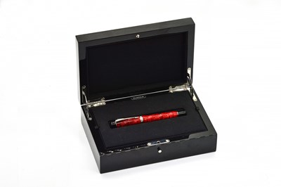 Lot 1952 - A LIMITED EDITION PARKER 'DNA' DUOFOLD FOUNTAIN PEN